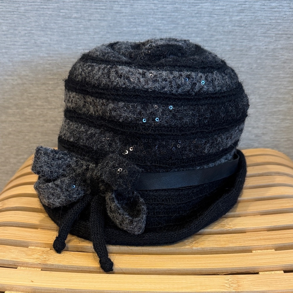 Elegant Women's Black and Gray Hat with Bow